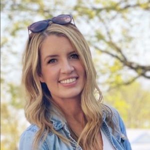 Meet your Posher, Kaitlin